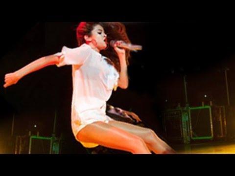 VIDEO: 10 momente &icirc;n care Selena Gomez s-a făcut de r&acirc;s &icirc;n fața fanilor