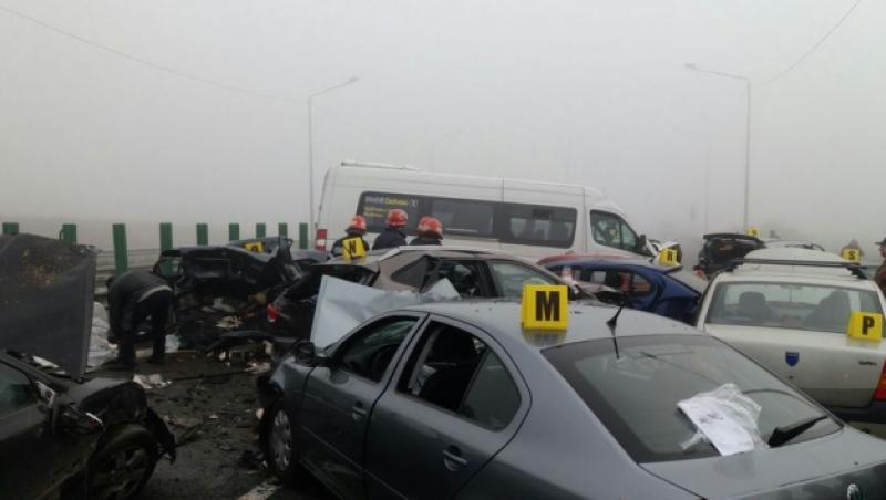 UPDATE: Accident pe A2: Patru morți și 57 de răniți; cel puțin 20 de autovehicule implicate! A fost activat planul roșu de intervenție