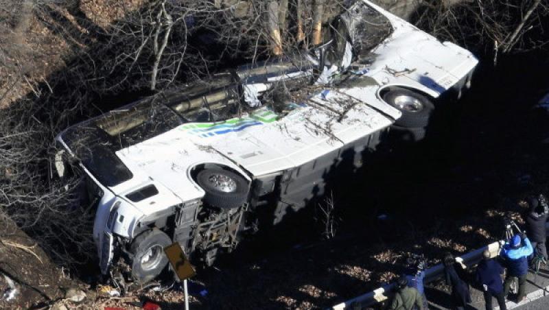 2016 - an blestemat? Cele mai grave accidente rutiere din lume în acest an. CARNAGIUL de pe Autostrada Soarelui - printre ele?!