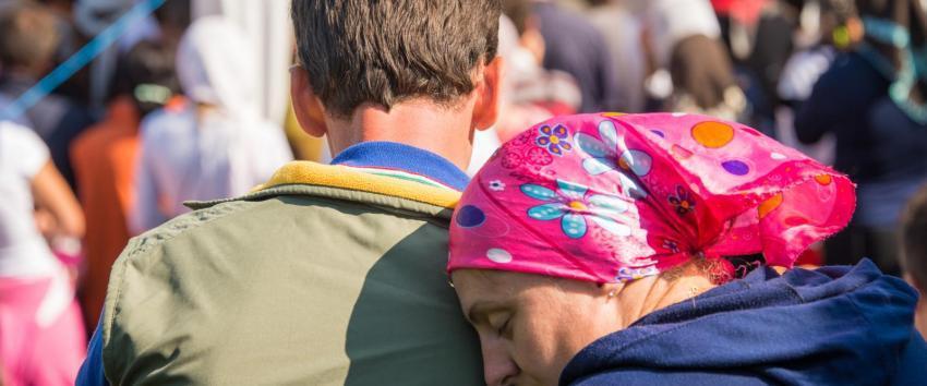 &bdquo;Din cauza discuțiilor cu mama, nu mă mai &icirc;nțeleg cu soțul. Ce să fac?&rdquo; Ce i-a răspuns preotul acestei rom&acirc;nce credincioase