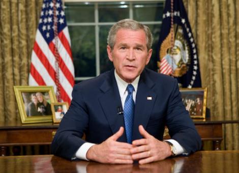 ALEGERI SUA.. Fostul președinte George W. Bush nu a votat nici cu Trump, nici cu Clinton