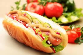 Cea mai simplă rețetă de hot dog! Savoarea americană, direct la tine în bucătărie! So simple, so good!