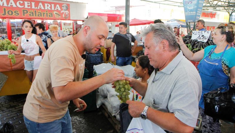 Cum s-a descurcat Mihai Mitoșeru pe „frontul” „Poftiți la muncă”: „Nea Mărin? El mai întâi dă și apoi te ceartă! Ăsta e salutul lui către mine”