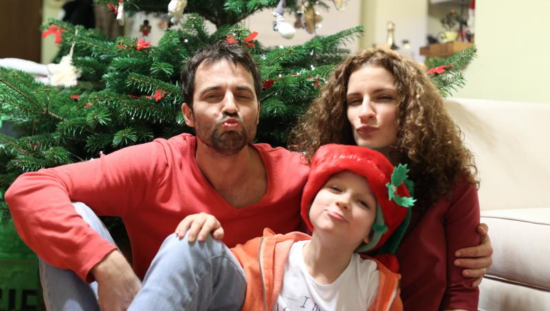 Andrei Aradits prepară singur cozonacii! Pentru juratul ”Te cunosc de undeva!” Crăciunul înseamnă familie: ”Eu mă ocup și cu gătitul”