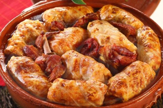 Nu-i Crăciun fără bucatele noastre tradiționale! Cea mai bună rețetă de sarmale