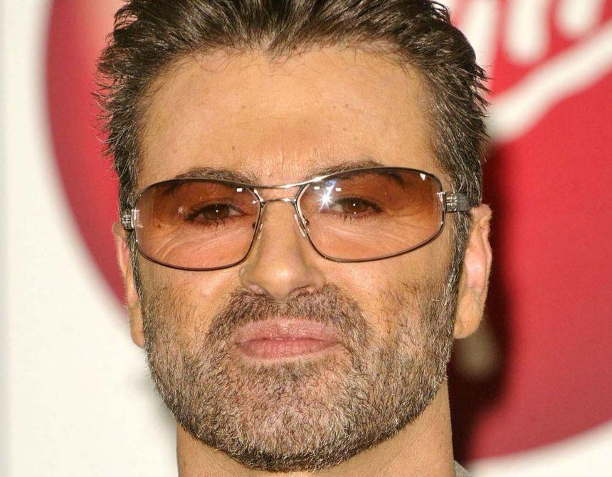 Fără cuvinte! Obişnuia să hrănească oamenii fără adăpost &icirc;n Londra. A dat 15.000 de lire unei necunoscute. Acte de caritate secrete ale lui George Michael, dezvăluite după moartea lui