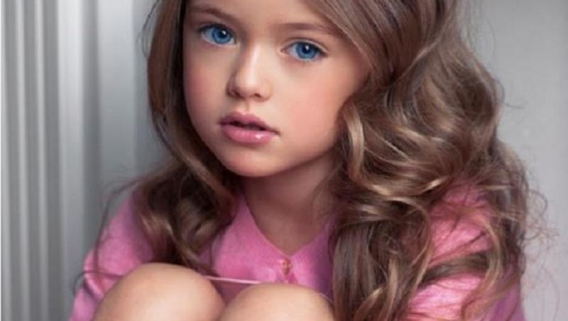 Sigur îţi aduci aminte de cea mai frumoasă fetiţă din lume! Cum arată acum Kristina Pimenova