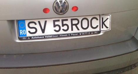 Când LOL, când HOT! Cele mai ciudate numere de mașină din România. Al tău e pe listă?
