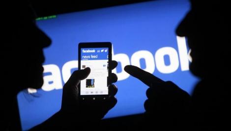 Facebook trebuie să respecte legea franceză privind imaginile nud postate online. Sancțiunile sunt drastice