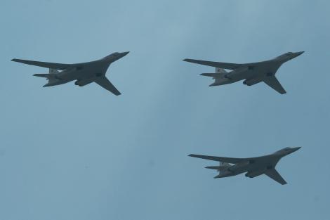 Tensiuni. Bombardiere rusești interceptate de avioane de vânătoare britanice!
