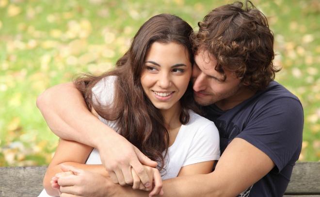 Top 3 zodii de bărbaţi care te tratează ca pe o regină