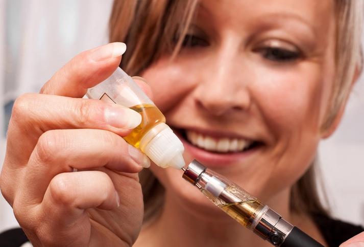 &rdquo;Putea să-mi ardă toată fața&rdquo;. Ce a pățit un t&acirc;năr de numai 20 de ani de la o țigară electronică