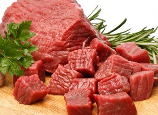 Ce se întâmplă în corpul tău când renunți la carne. Efecte pozitive, dar și riscuri majore