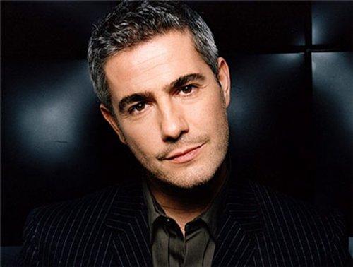 Vocea Alessandro Safina a răsunat &icirc;n platoul de la "Neatza". Ascultă "Luna", piesa care a ajuns la inimile a milioane de oameni