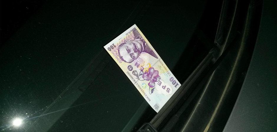 O nouă metodă de furt a ajuns pe plaiurile mioritice. Cum poți fi t&acirc;lhărit cu ajutorul unei bancnote false!