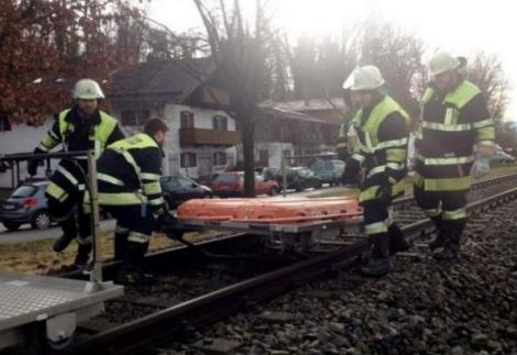 ACCIDENT FEROVIAR în Germania! Două trenuri s-au ciocnit frontal! Sunt cel puţin 4 morţi şi 150 de răniţi