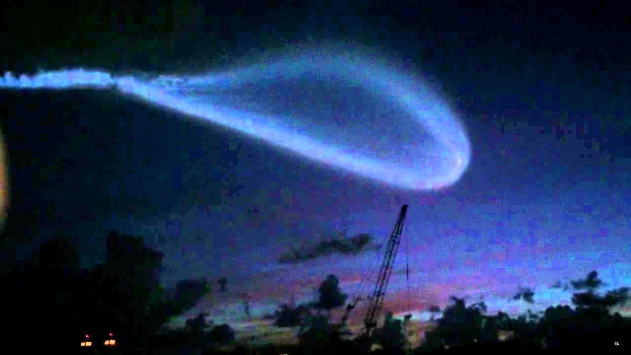 Sute de oameni au văzut un meteorit uriaș care a luminat cerul Scoției !