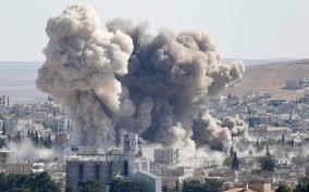 Zeci de persoane ucise &icirc;n atacuri aeriene la Rakka, capitala Statului Islamic. Printre ele, cinci copii nevinovați