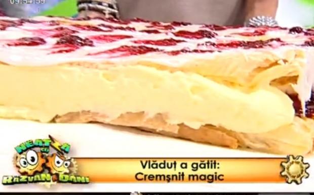 Cum prepari cel mai delicios cremșnit cu fructe! Secretul e în rețeta asta!