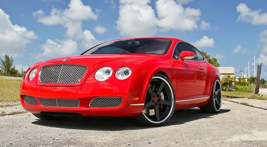 LUXUL din garajele rom&acirc;nilor. Maşinile de zeci de mii de euro care circulă pe  străzile de la noi