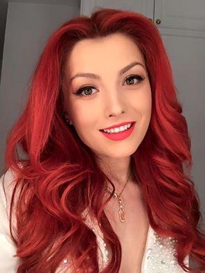 Elena Gheorghe şi-a schimbat RADICAL look-ul: "Eşti minunată". Cum arată acum vedeta