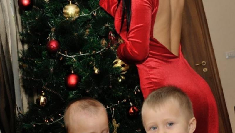 GALERIE FOTO: ANA FURTUNĂ, cea mai sexy MĂMICĂ DIN ROMÂNIA. ”Am trei băieți: doi mici și unul mare!”
