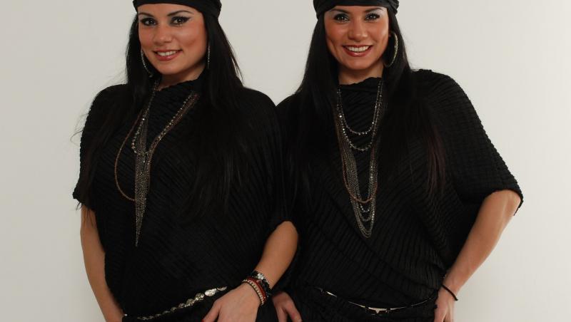 NEPOATELE PĂRINTELUI GALERIU. Gemenele de la X Factor, The Twins, lanseaza piesa 