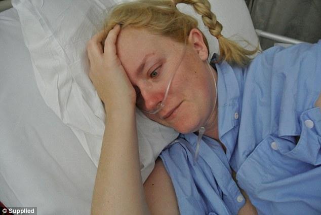 "Mi-a căzut creierul din cap!" Avea ameţeli şi nu mai vorbea corect. De ce boală &Icirc;NGROZITOARE suferă femeia