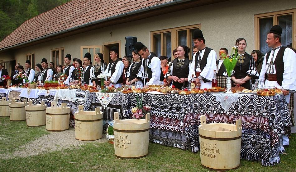 Locul unde petrec sărbătorile de Paşte cei mai mulţi dintre rom&acirc;ni. Nu te-ai fi aşteptat la aşa ceva!