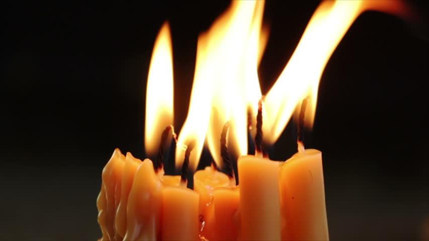 Ziua &icirc;n care credincioșii sunt puși la &icirc;ncercare! Ce tradiții trebuie respectate &icirc;n Vinerea Mare, ca să ai protecție divină!