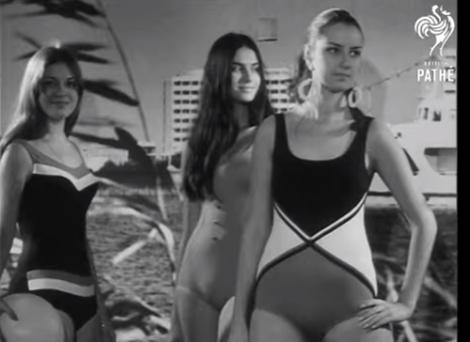 Video de colecţie! Cum arătau costumele de baie în plin comunism! Moda anului 1969, pe litoralul românesc