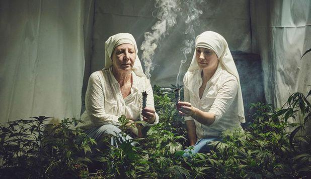 Două măicuțe fac afaceri cu marijuana. &rdquo;Este darul lui Dumnezeu!''