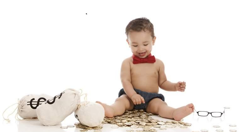 Localitatea din Rom&acirc;nia &icirc;n care orice femeie primește 2.500 de lei dacă aduce pe lume un copil. Și rezidenții primesc banii!