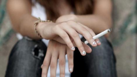 Statul plătește femeile cu 300 de euro ca să se lase de fumat! Ce condiție trebuie să îndeplinești?