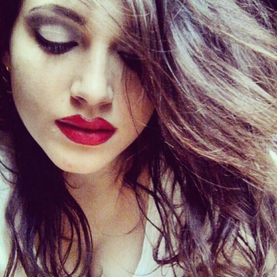 Impresionant. O rom&acirc;ncă de 19 ani impresionează la X Factor Grecia!