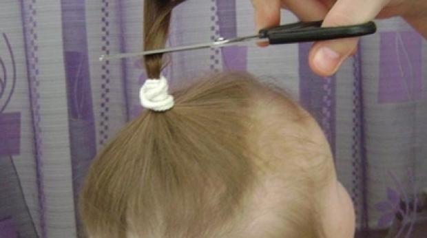 Preoţii se feresc să spună ASTA. Ce nu ŞTIAI despre tăierea moţului şi ruperea turtei