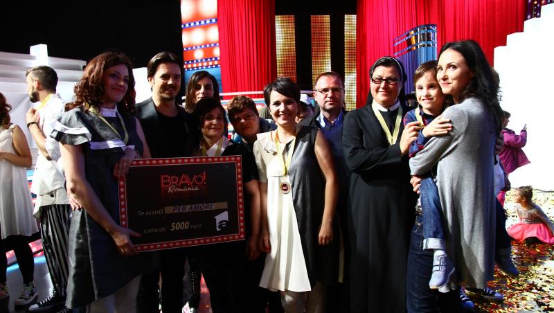 Cei de la „Per Amore” au câștigat ediția a VI-a a emisiunii „Bravo, România”! Povestea de viață a lui Rareș Dragomir este de-a dreptul emoționantă!