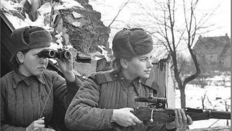 Roza, lunetista cu chip de păpuşă Barbie şi sânge rece de soldat prusac! La 19 ani, ucisese deja 60 de oameni. Direct la ţintă! FOTO