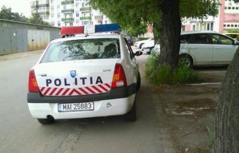 O femeie din Cluj, jignită de doi polițiști: "Hai, marș!". Ce îi întrebase biata femeie