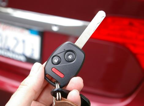 Cum îți salvează viața cheile de la mașină. Știai că le poti folosi pentru asta?