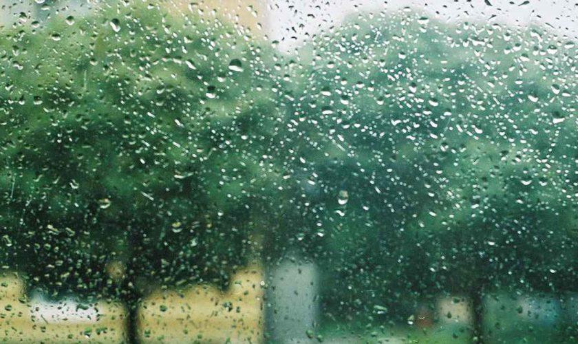 Cod Galben de ploi &icirc;nsemnate cantitativ &icirc;n 35 de județe, inclusiv &icirc;n București. Care vor fi zonele afectate!