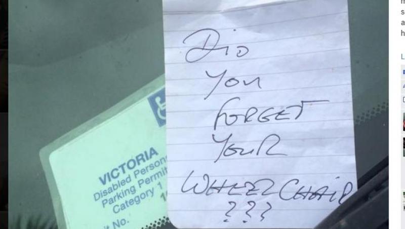 A parcat pe un loc destinat persoanelor cu handicap şi a primit un mesaj jignitor! Răspunsul este genial