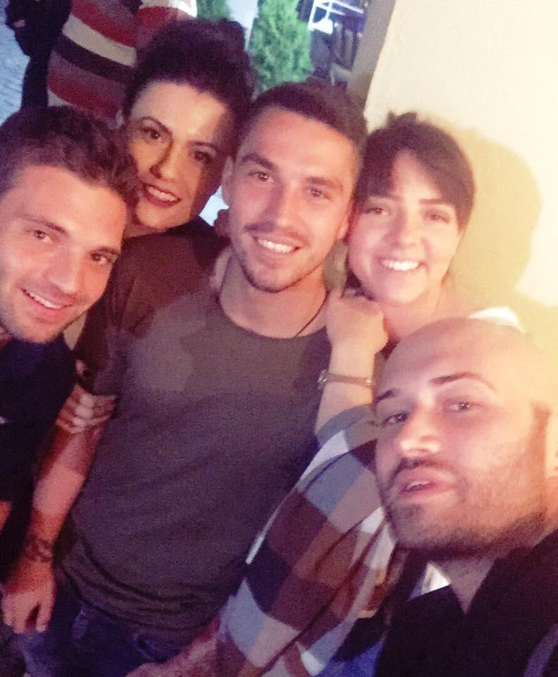 Surpriză pentru Mihai Bendeac. Adi Popa și Nicușor Stanciu au venit să-l vadă pe scena Teatrului de Comedie!