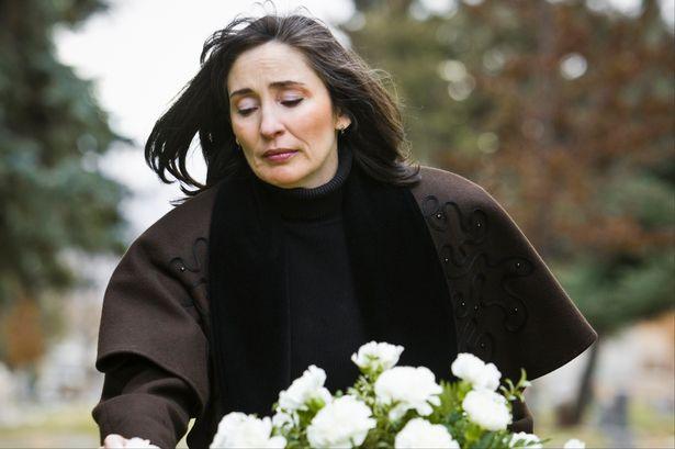 Ce se &icirc;nt&acirc;mplă cu noi după ce murim? Mărturiile celor care au fost &ldquo;vizitaţi&rdquo; de DINCOLO &icirc;ţi spun ADEVĂRUL