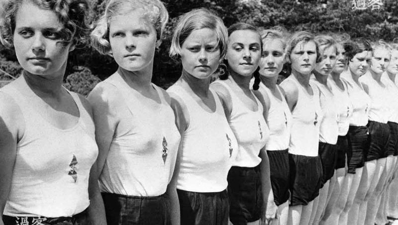 Proiectul Lebensborn - Femei abuzate în numele patriei. 