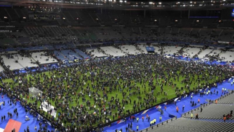 Bonsoir, STADE DE FRANCE! 10000 de oameni au muncit trei ani pentru a-l construi, iar teroriștii voiau să-l dărâme într-o clipă