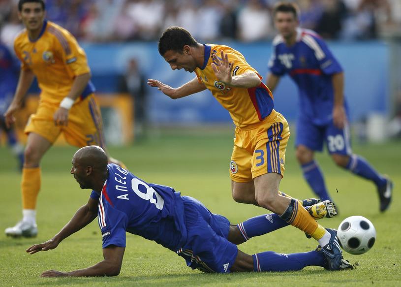 Pe a noastă am citit-o! Vezi reacţiile presei franceze după meciul Franţa - Rom&acirc;nia:  &bdquo;Afacerea se putea termina foarte ur&acirc;t!&rdquo;