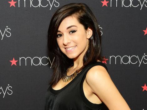 „Justin Bieber feminin” a murit! Christina Grimmie, cântăreaţă cu origini româneşti, împuşcată mortal în SUA. Tânăra semna autografe în momentul tragediei