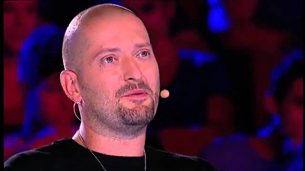 Bucurie mare &icirc;n familia lui Cheloo. Juratul iUmor va fi tătic! Băiețel sau fetiță?