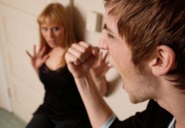 Cele mai bătăușe zodii. Nu se lasă, p&acirc;nă nu te pun la păm&acirc;nt. Ești &icirc;n pericol &icirc;n preajma lor